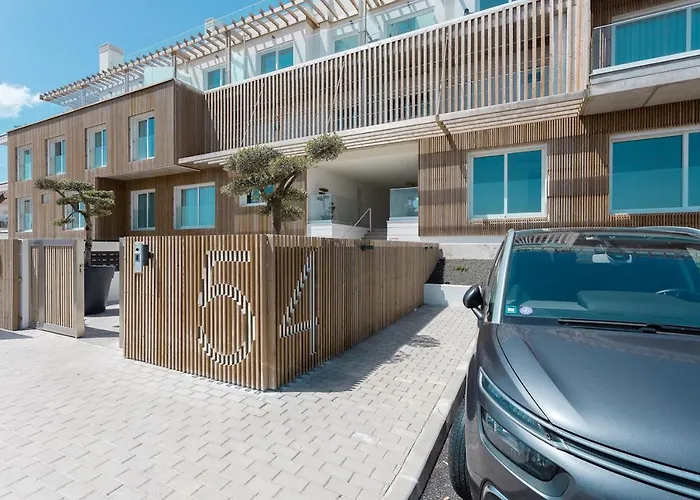 Caminho Real S - By Sch شقة نازاريه